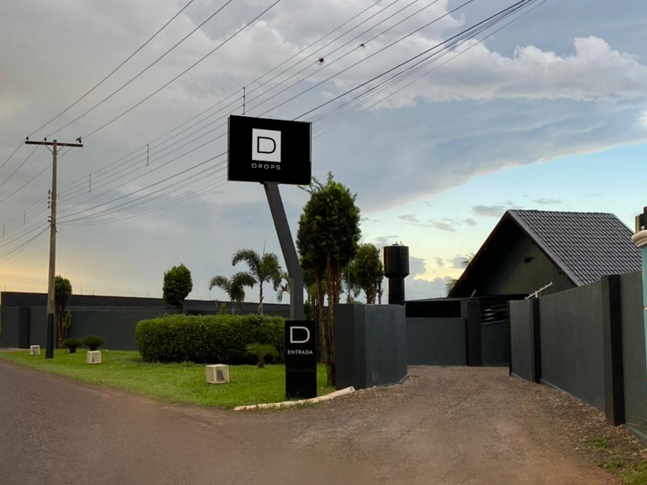 Fachada do Motel